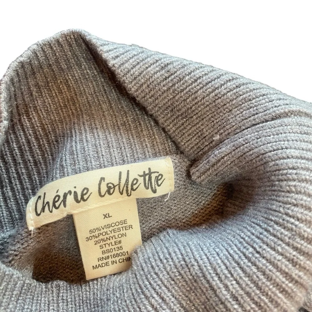 Chérie Colette Gray Sweater XL EUC